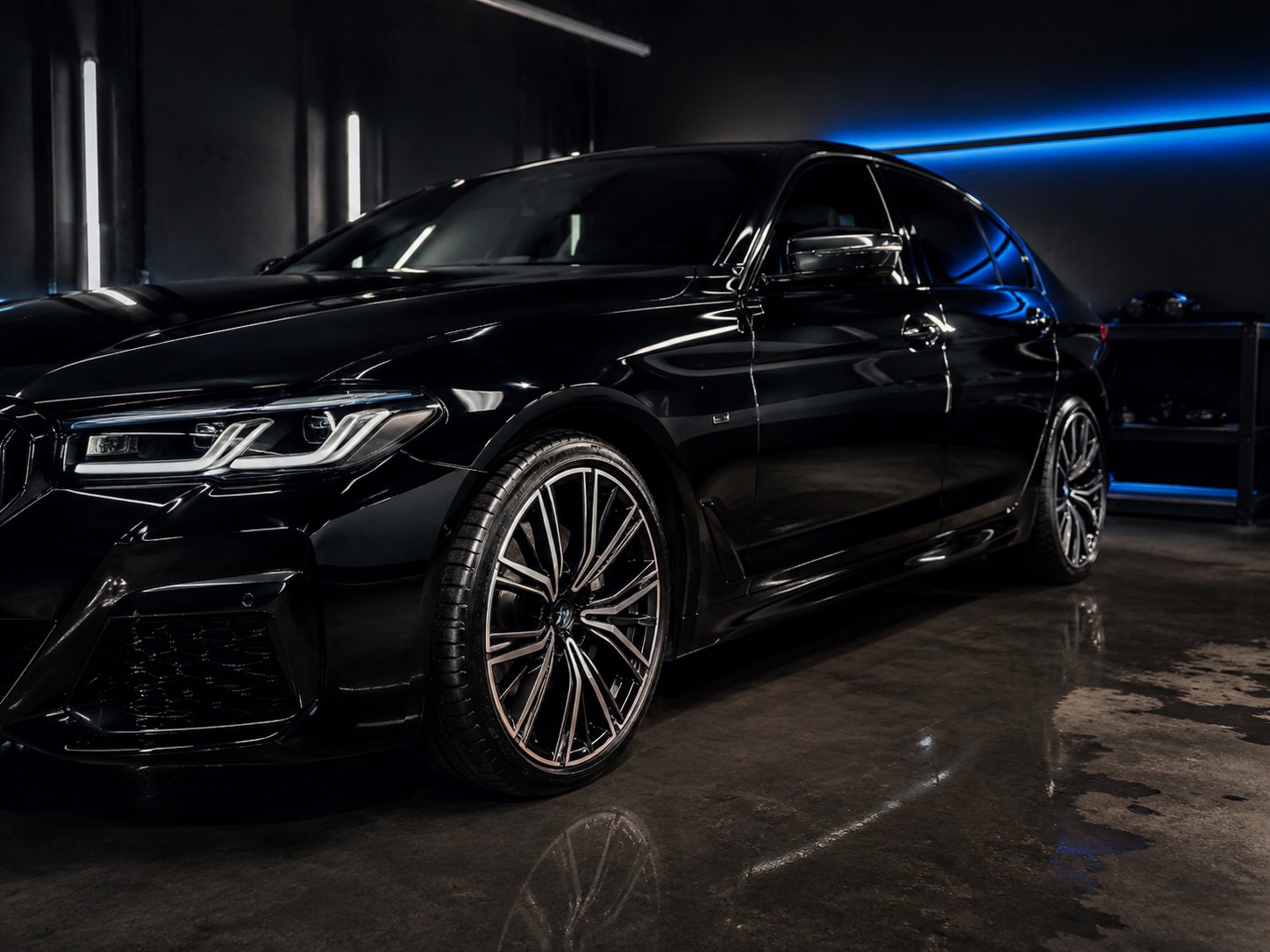 Premium detailed sedan
