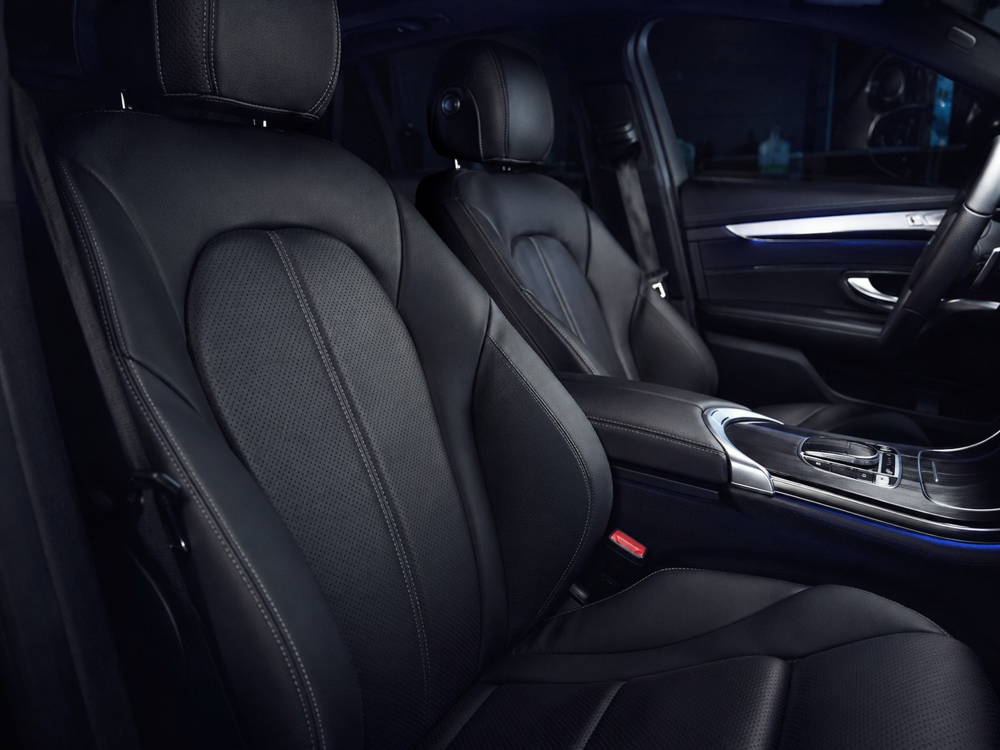 Clean leather seats