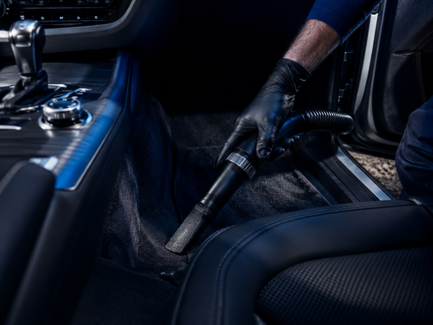 Interior vacuum